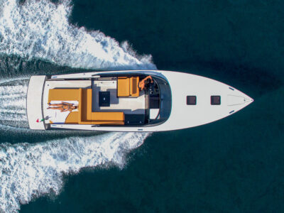 VanDutch 40, a lifestyle boat